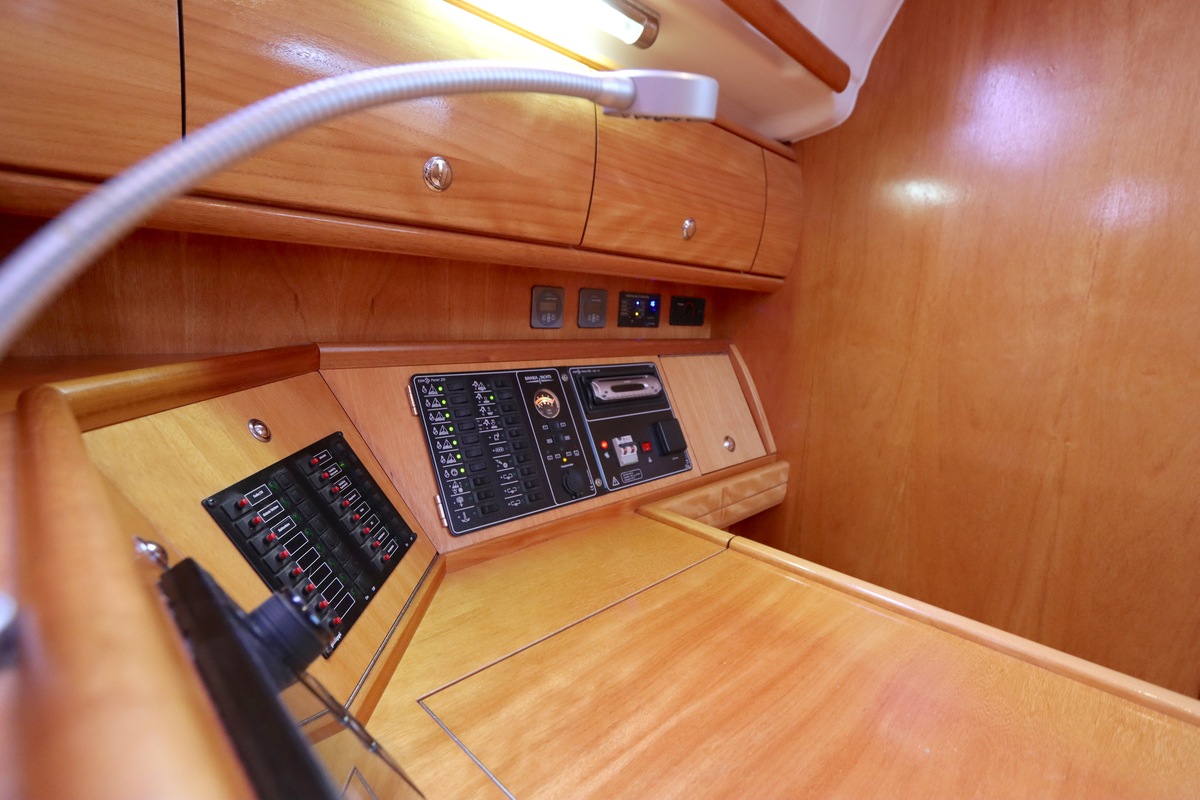 Bavaria 42-3 Cruiser — foto 10 van 86