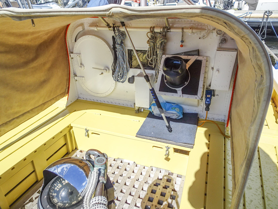 Voormalig Strand reddingboot 10.32 — foto 16 van 36