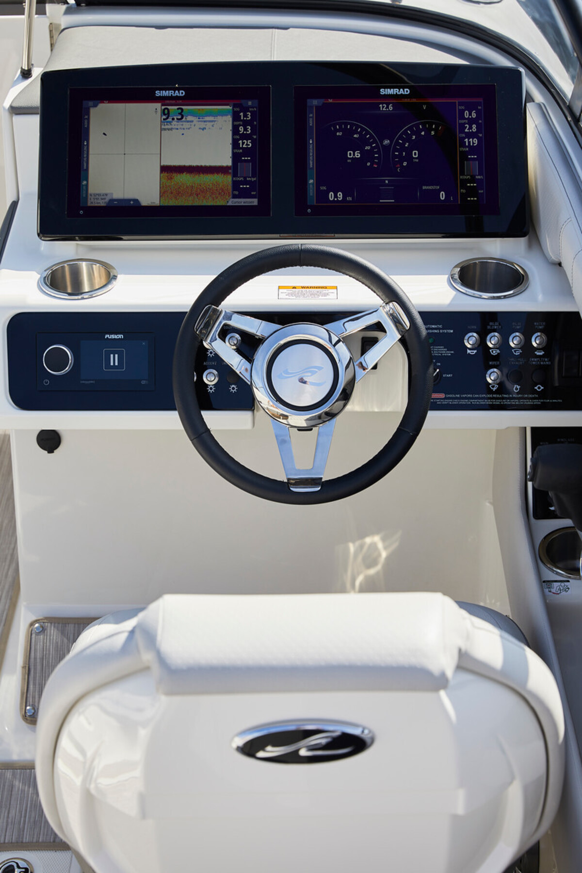 Sea Ray SLX 250 — foto 14 van 17