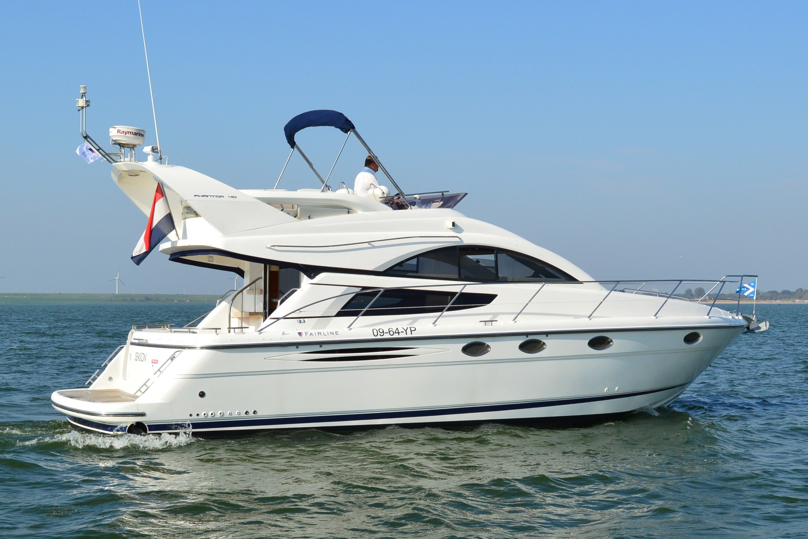 Fairline Phantom 40 — foto 2 van 87