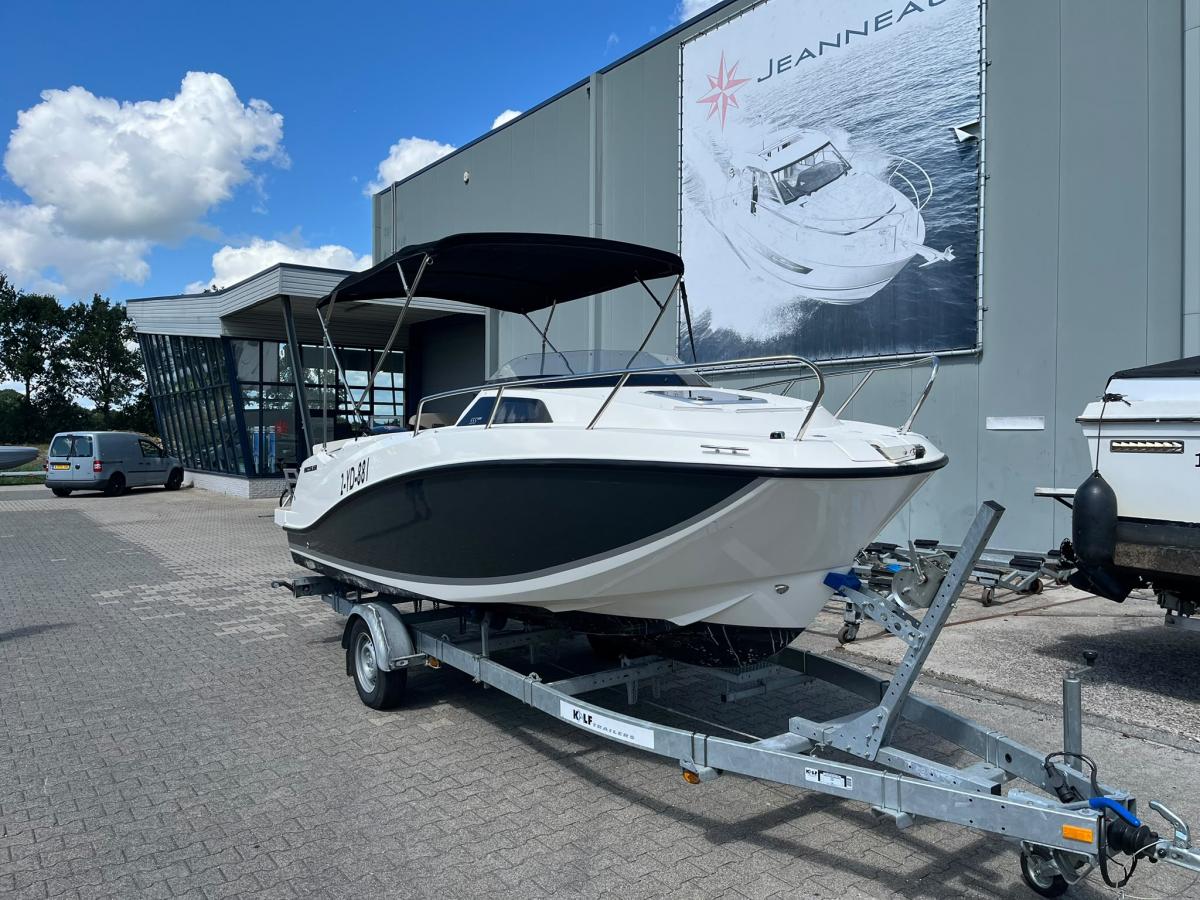 Quicksilver 555 Cabin — foto 5 van 17