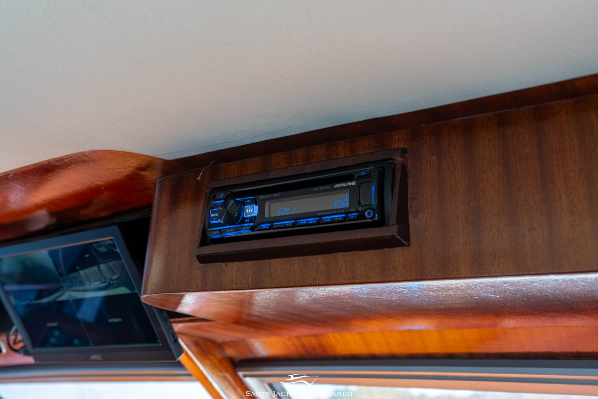 Van der Valk Valk Vitesse 54 Stabilizers — foto 14 van 98