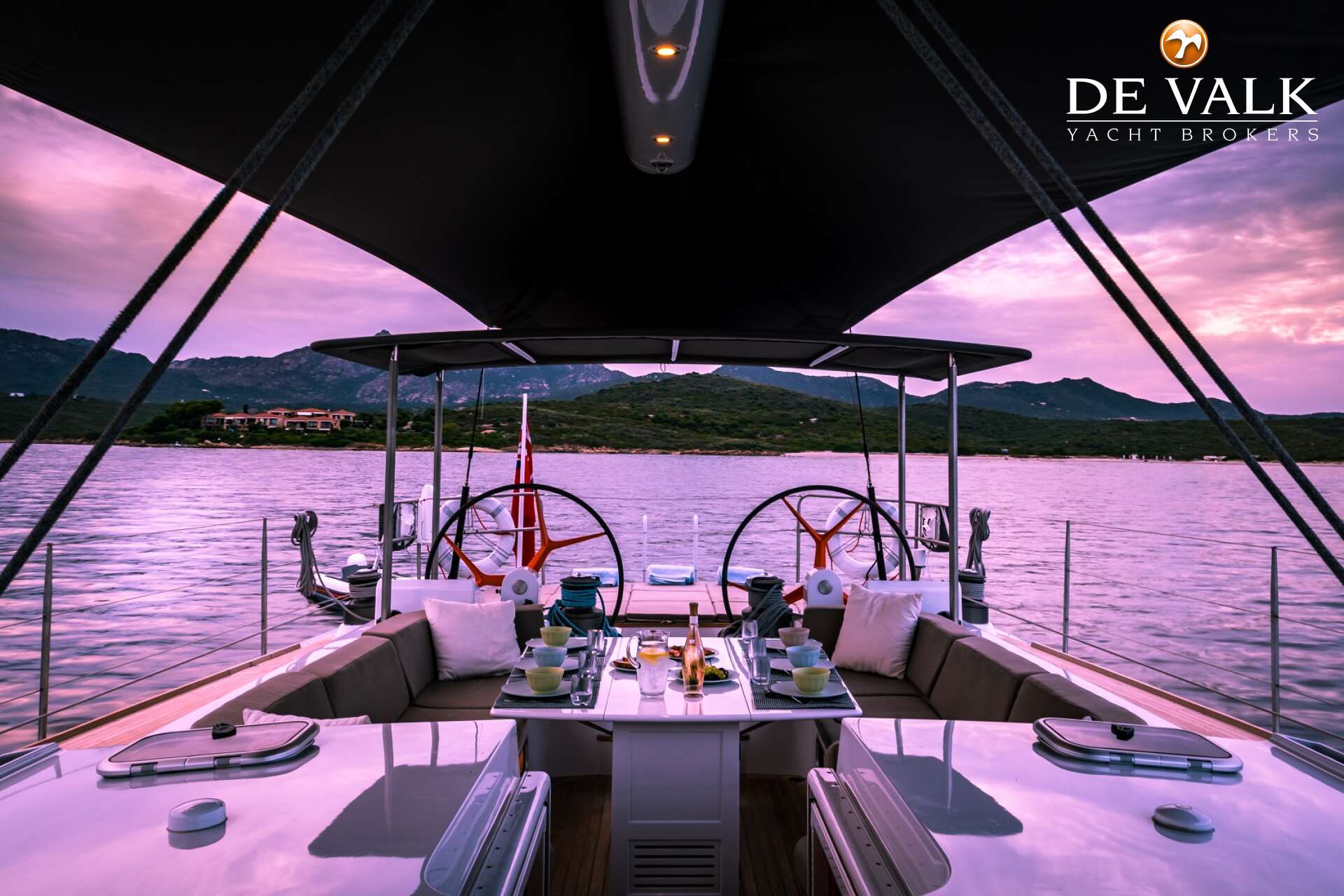 JFA Yachts 82 SY — foto 16 van 34