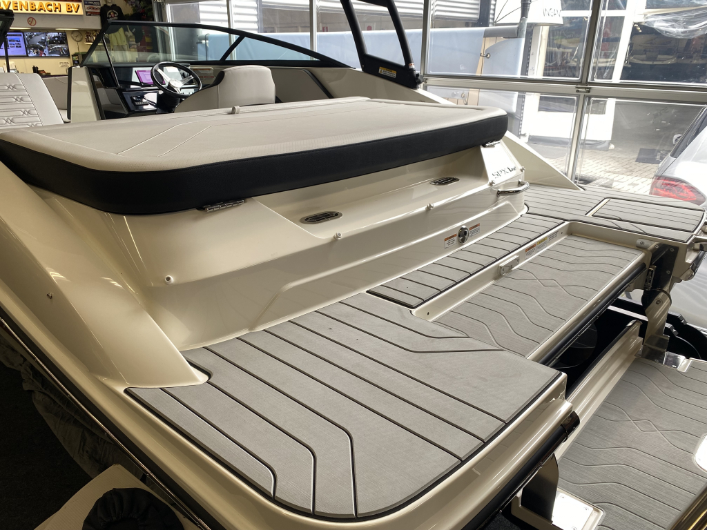 Sea Ray SPX 190  — foto 10 van 40