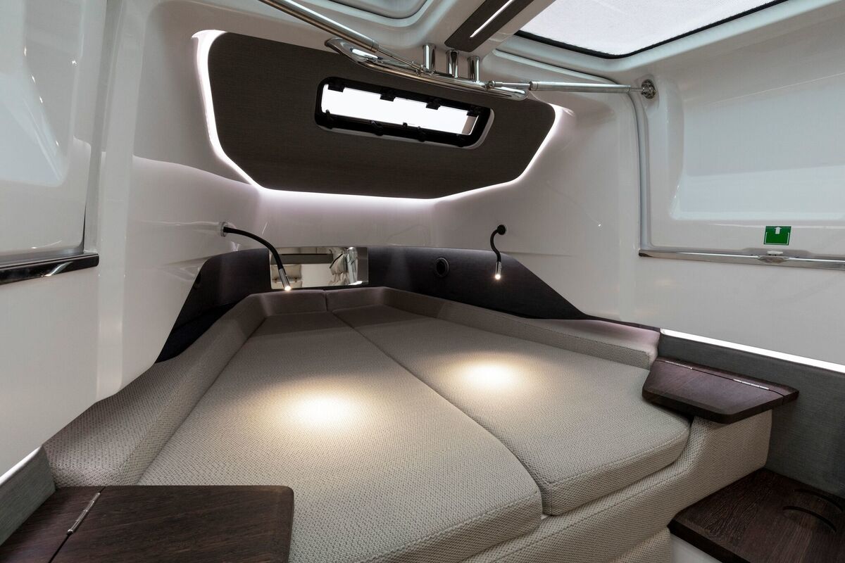 Axopar 37 Spyder — foto 6 van 16