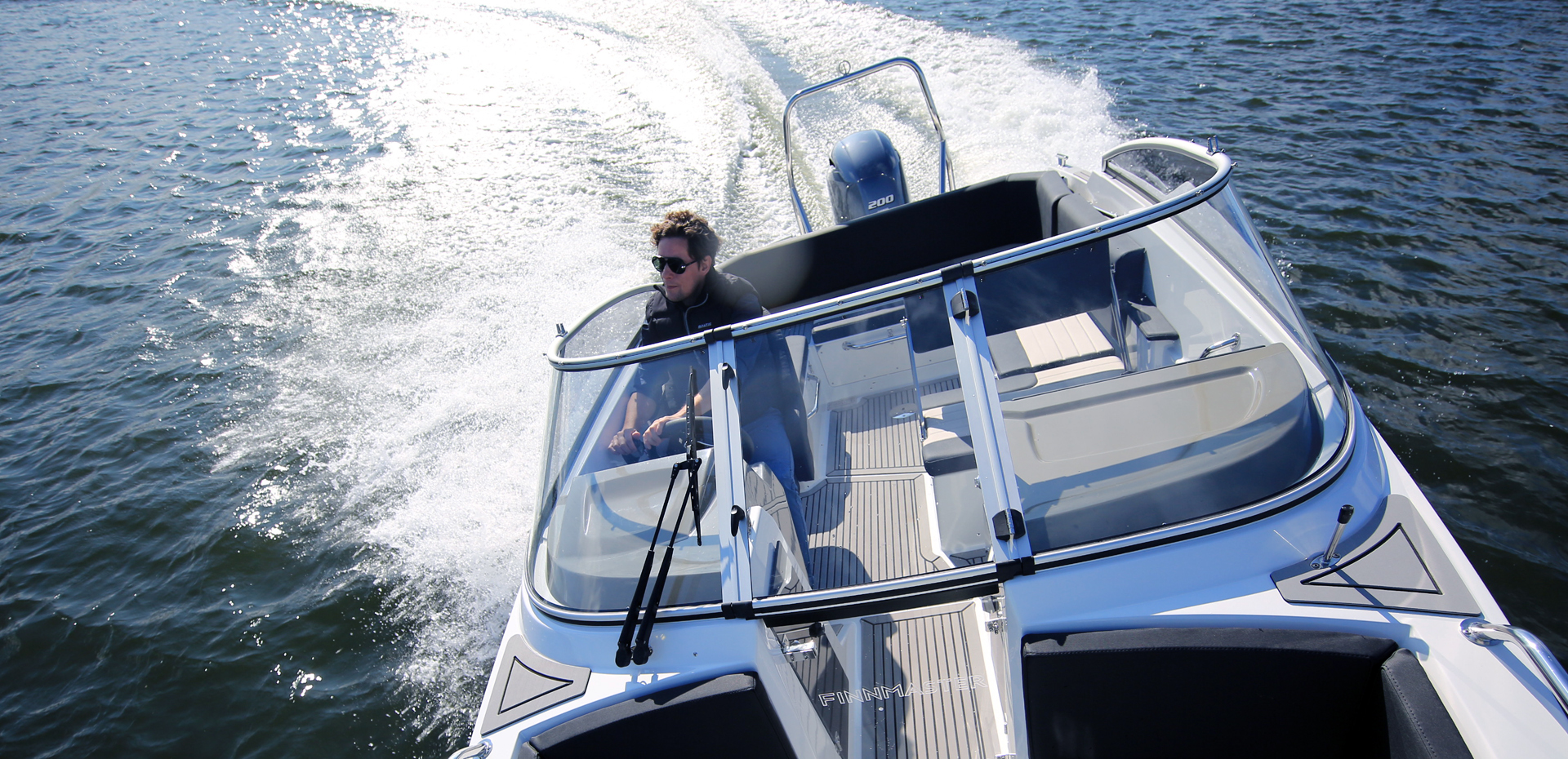 Finnmaster Bowrider R6 — foto 21 van 31