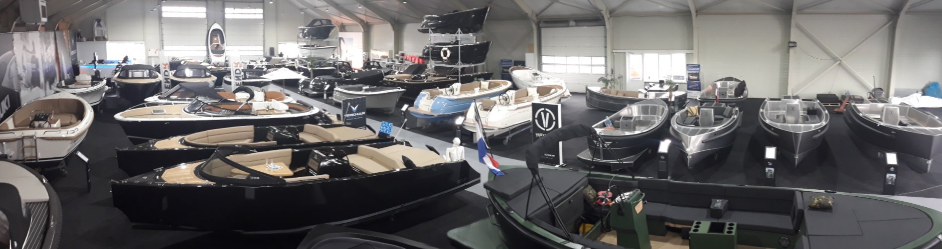 Primeur 610 tender DE GROOTSTE SLOEPENSHOWROOM VAN NEDERLAND — foto 11 van 11
