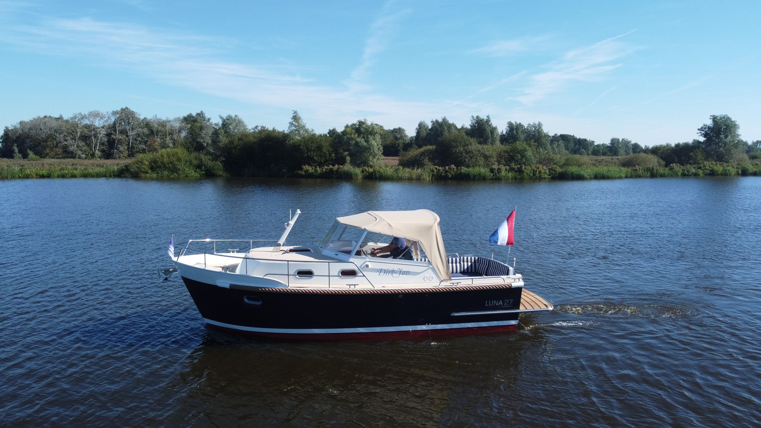Brandsma Luna 27 — foto 1 van 10