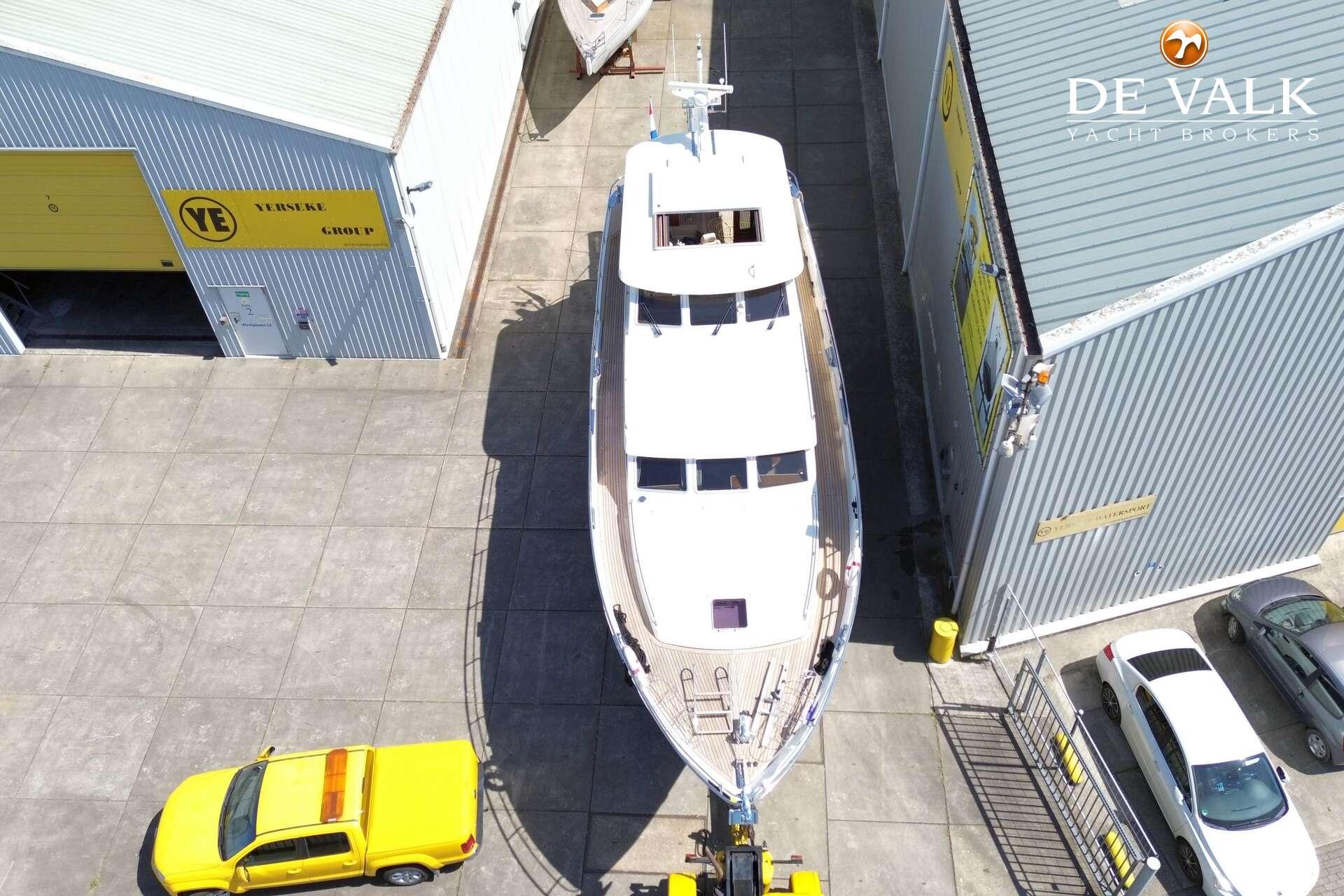 Van der Valk Continental 15.50 FR — foto 4 van 42