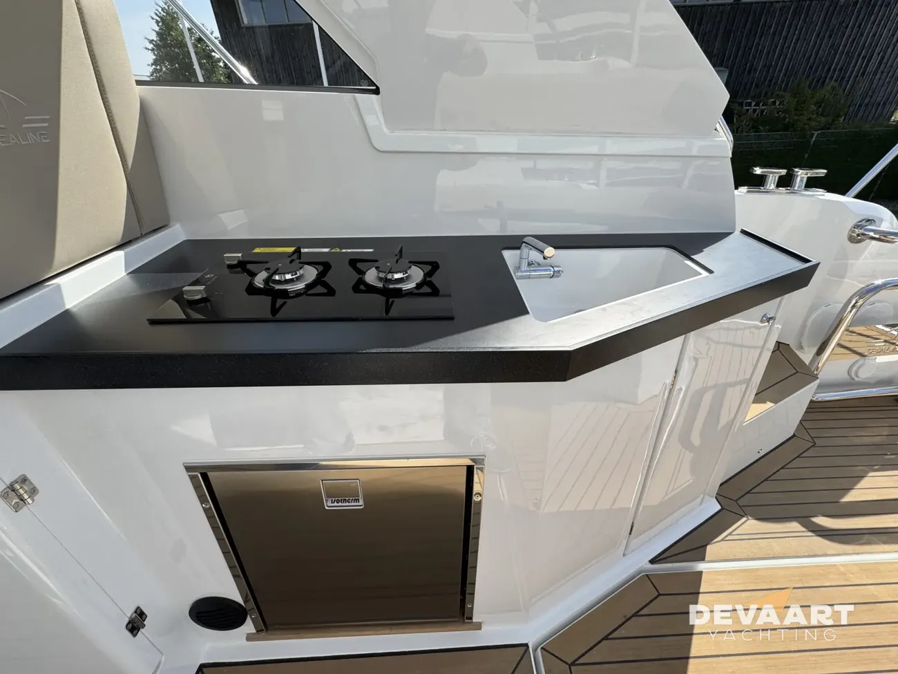 Sealine S335 — foto 9 van 32