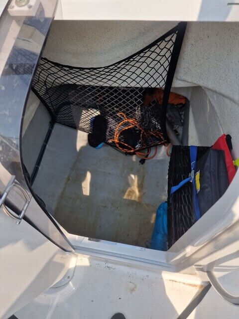 Quicksilver 555 - BluYachting — foto 9 van 12