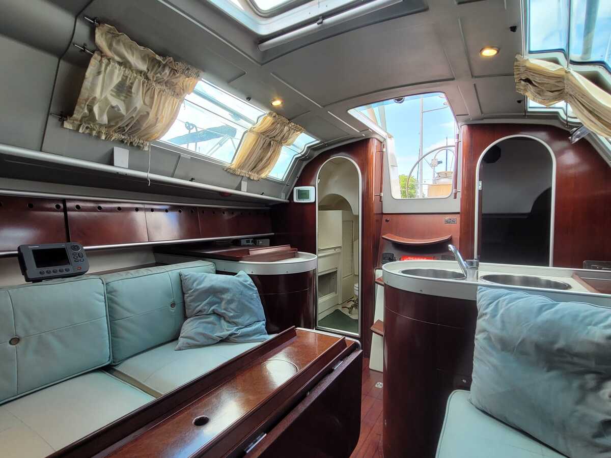 Beneteau First 32S5 — foto 11 van 53