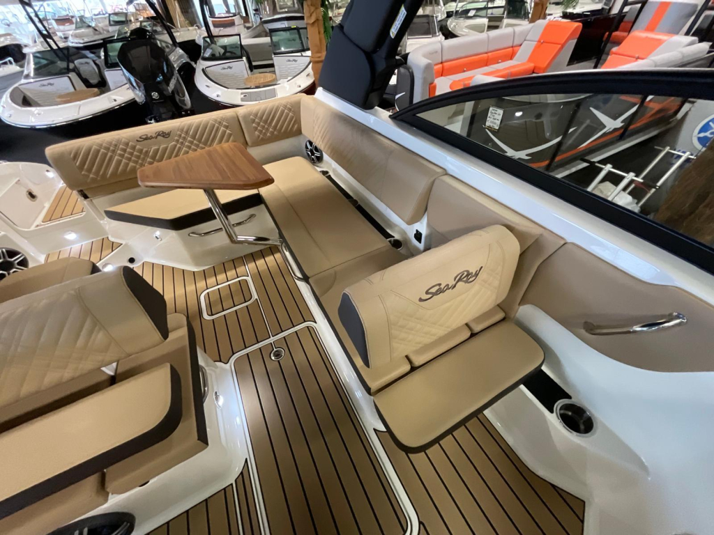 Sea Ray SDX 250 Outboard — foto 23 van 31