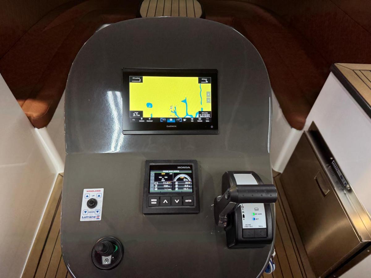 Maxima 820 Retro — foto 12 van 15
