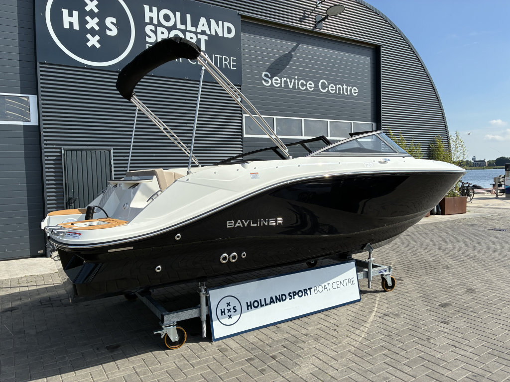 Bayliner V20 — foto 14 van 17