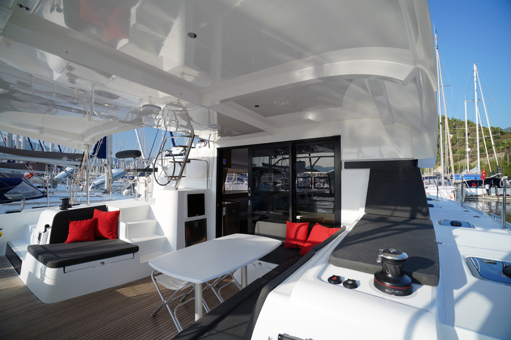 Lagoon 42 — foto 6 van 32