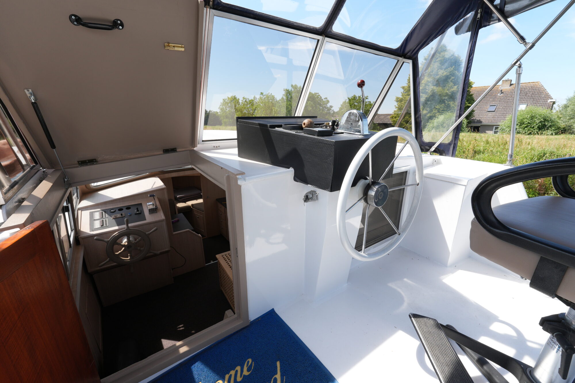 Vechtkruiser 10.50 AK Cabrio — foto 9 van 40