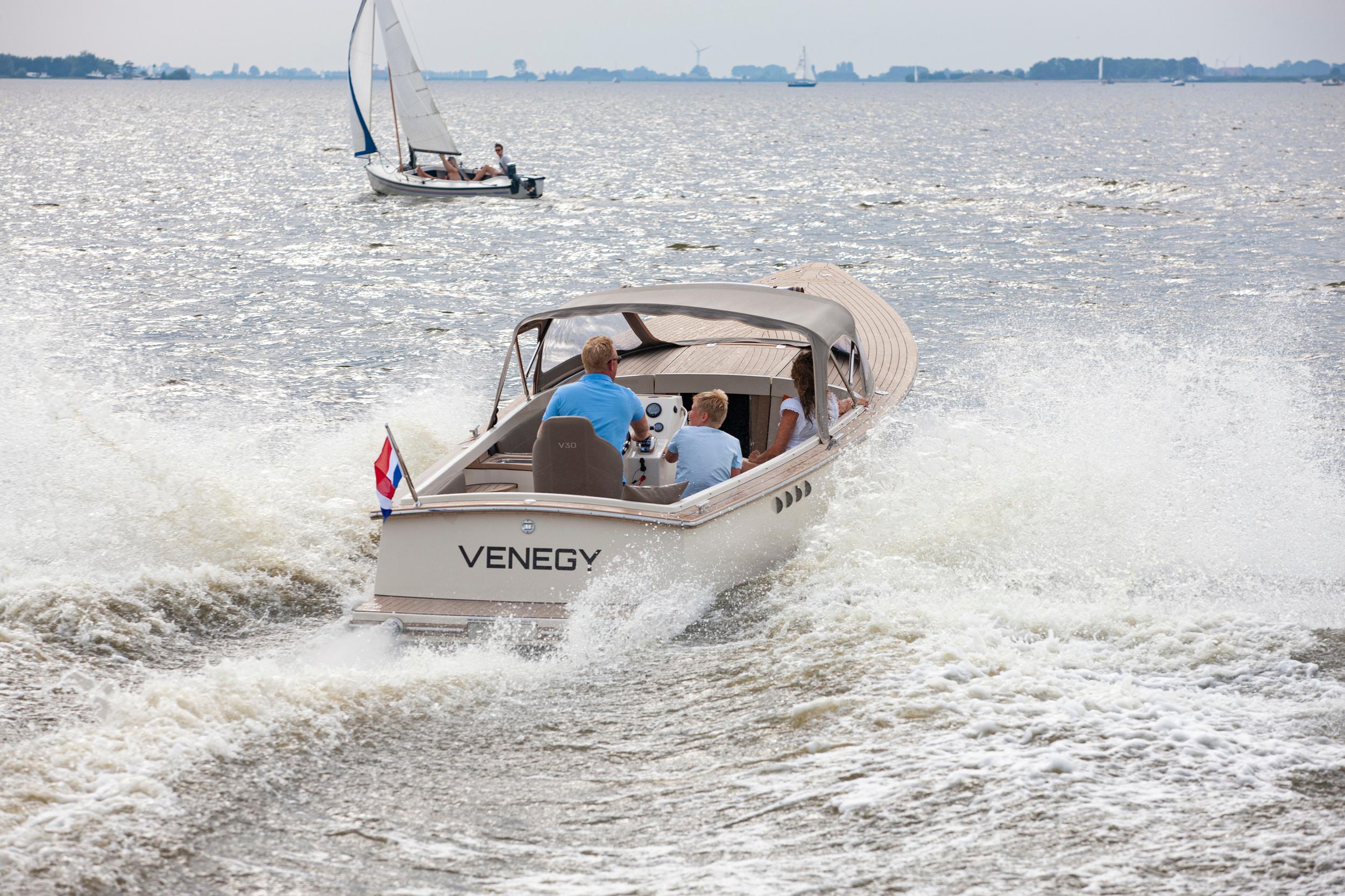 Venegy V30 Classic Cabin — foto 24 van 25