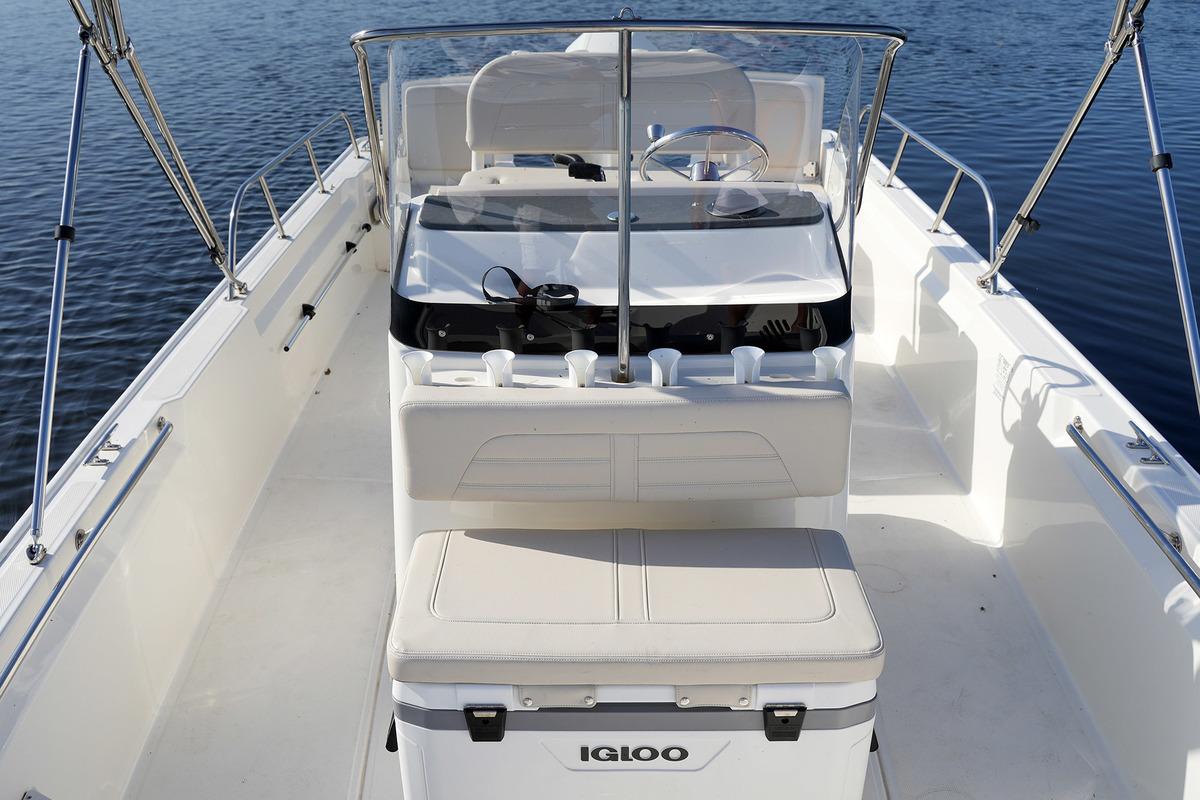 Boston Whaler 210 Montauk — foto 27 van 50