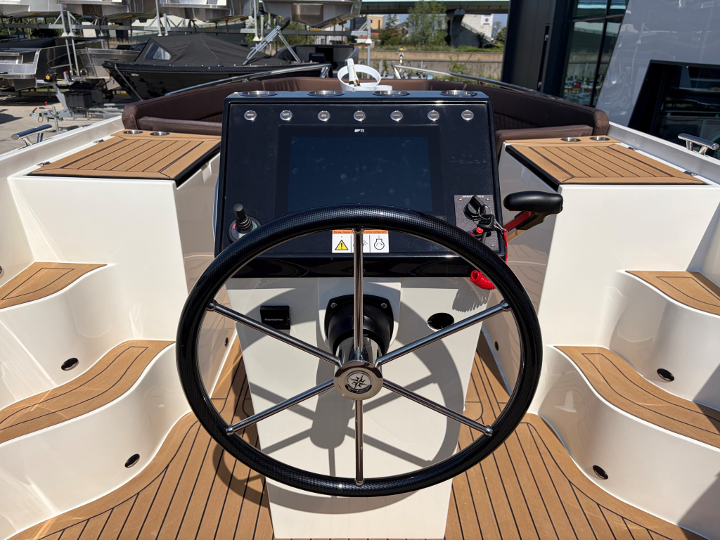 Clever  70s Tender Voorraad boot — foto 6 van 19