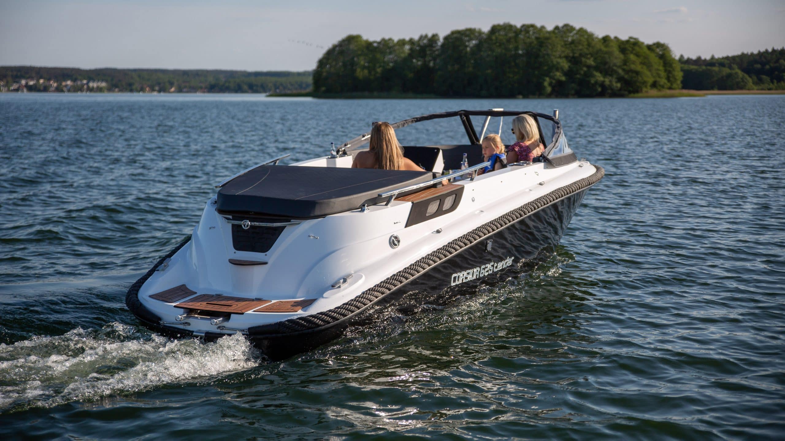 Corsiva 625 Tender — foto 1 van 14