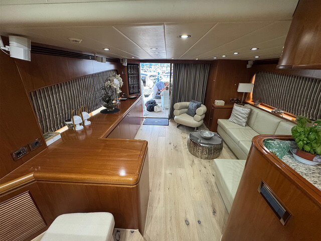 Elegance 64 Garage - BluYachting — foto 2 van 12