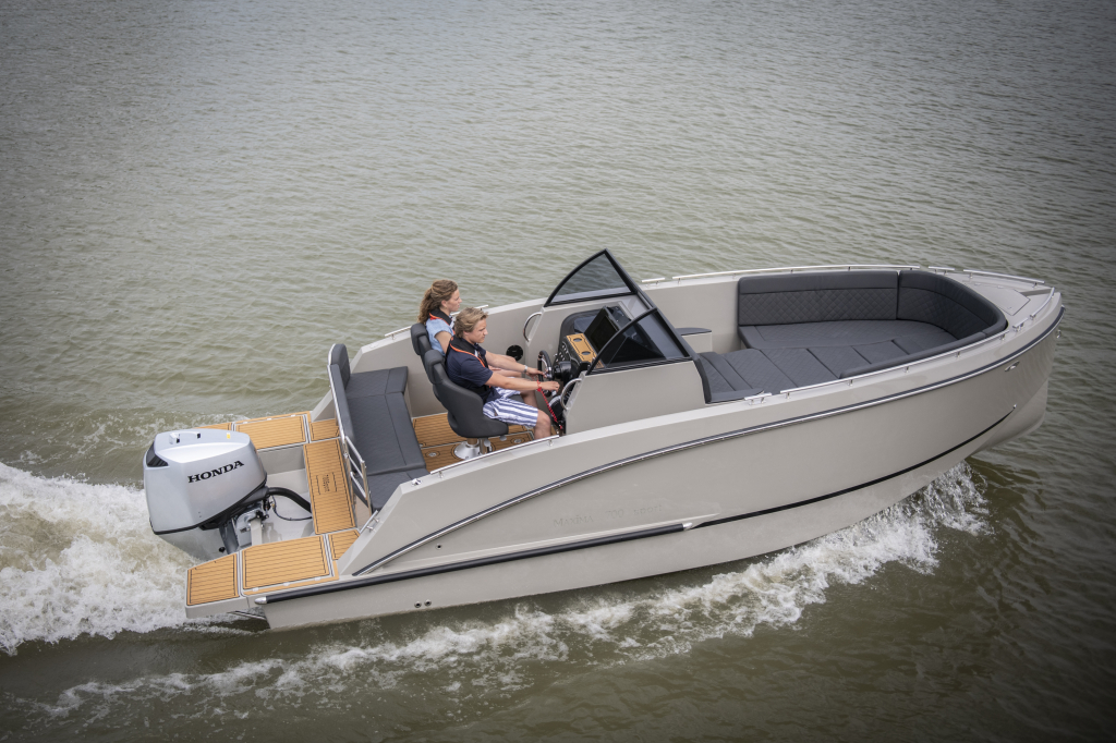 Maxima 700 sport | Console boot | Vanaf €41.945,- — foto 11 van 11