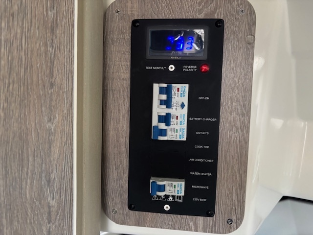 Quicksilver 875 Sundeck Active — foto 58 van 60