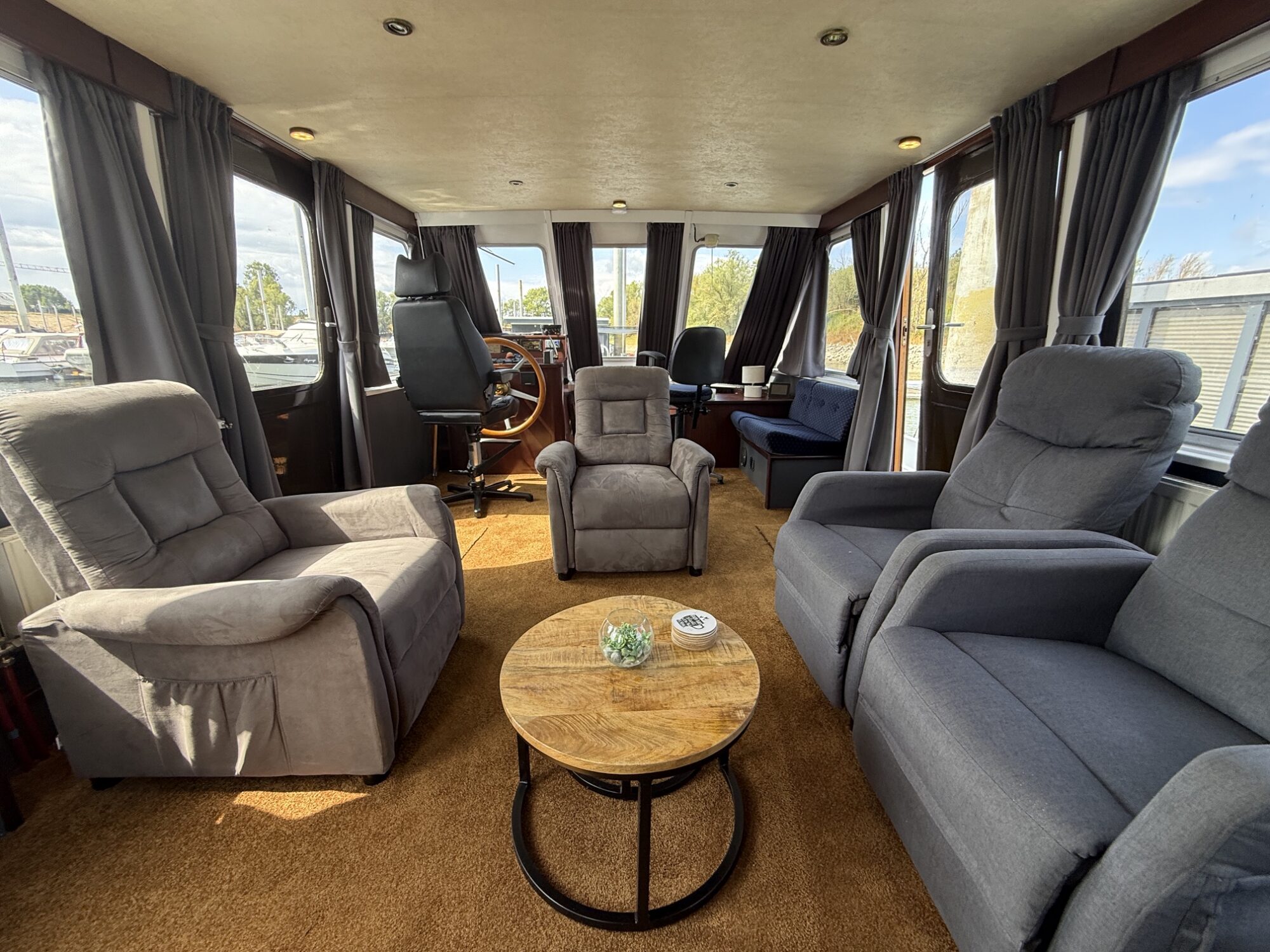 Marhen Kruiser 15.00 AK Cabrio — foto 3 van 62