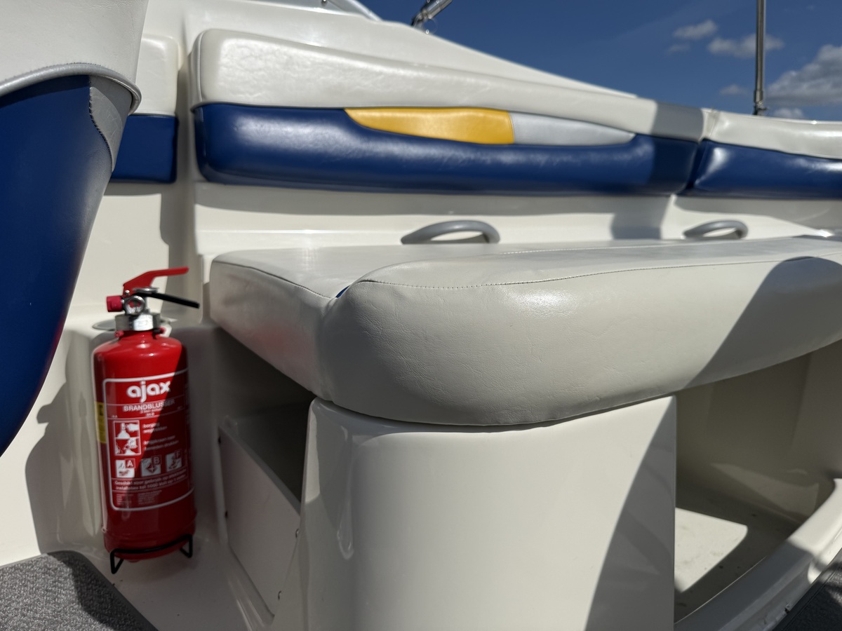 Bayliner 219 SD — foto 31 van 48