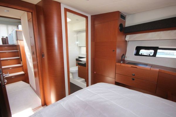 Prestige 590