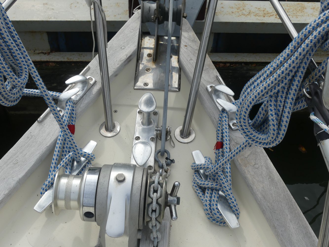 Yanmar Vancouver - Sailing Yacht - GRP (Polyester) - 1997 - € 39.500 — foto 8 van 11