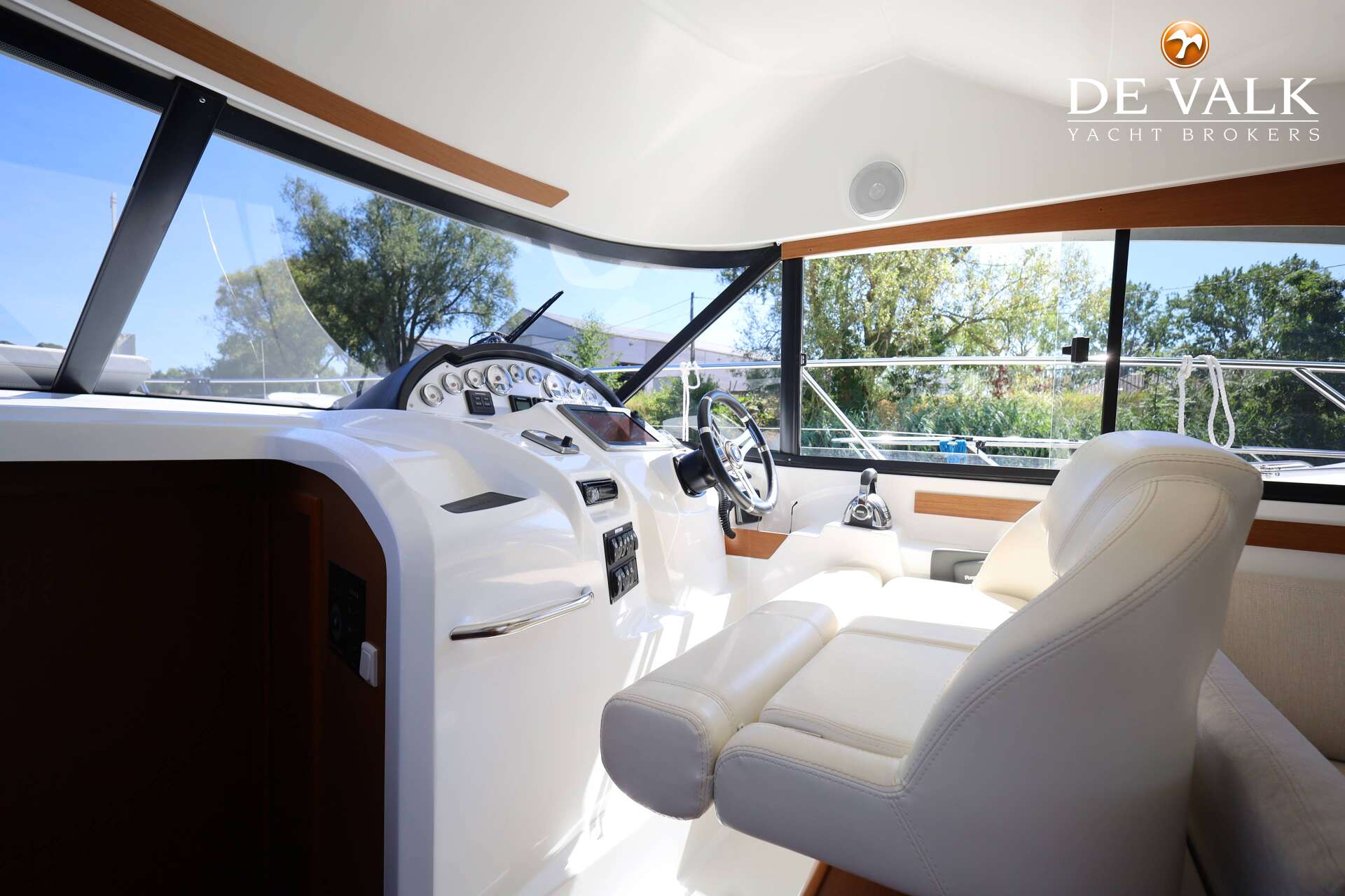 Beneteau Antares 36 — foto 24 van 39