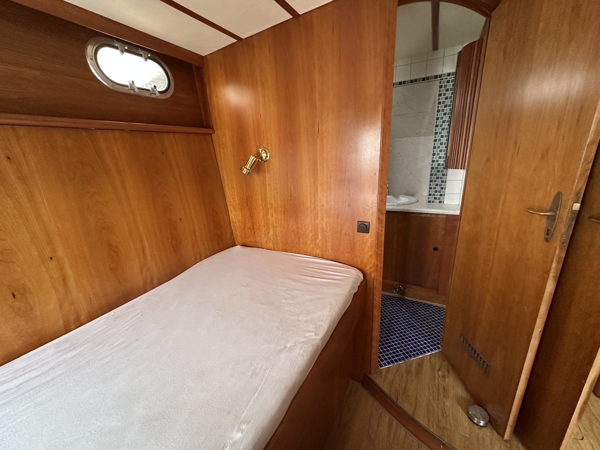 Motorjacht GSAK — foto 32 van 47