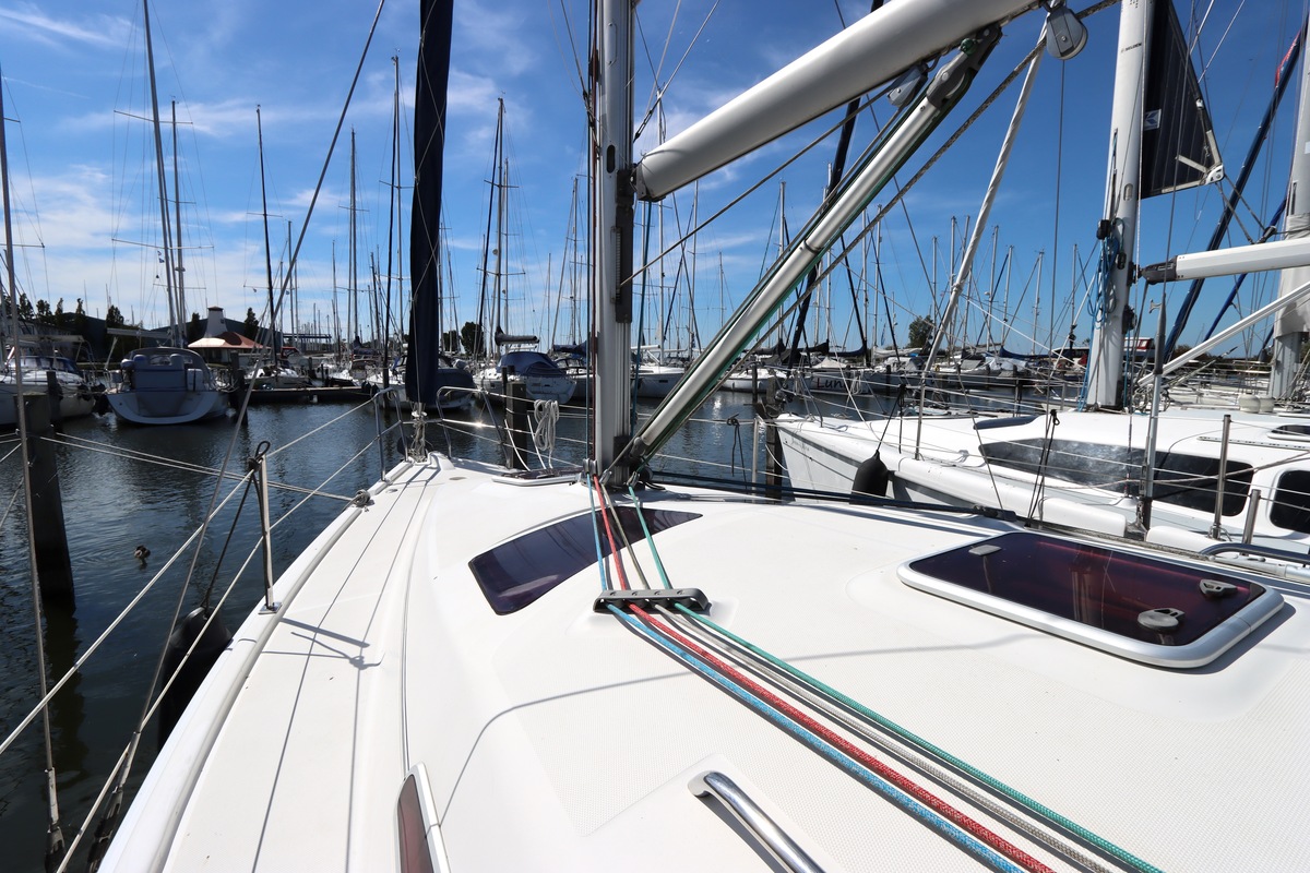 Hunter 33 — foto 48 van 52