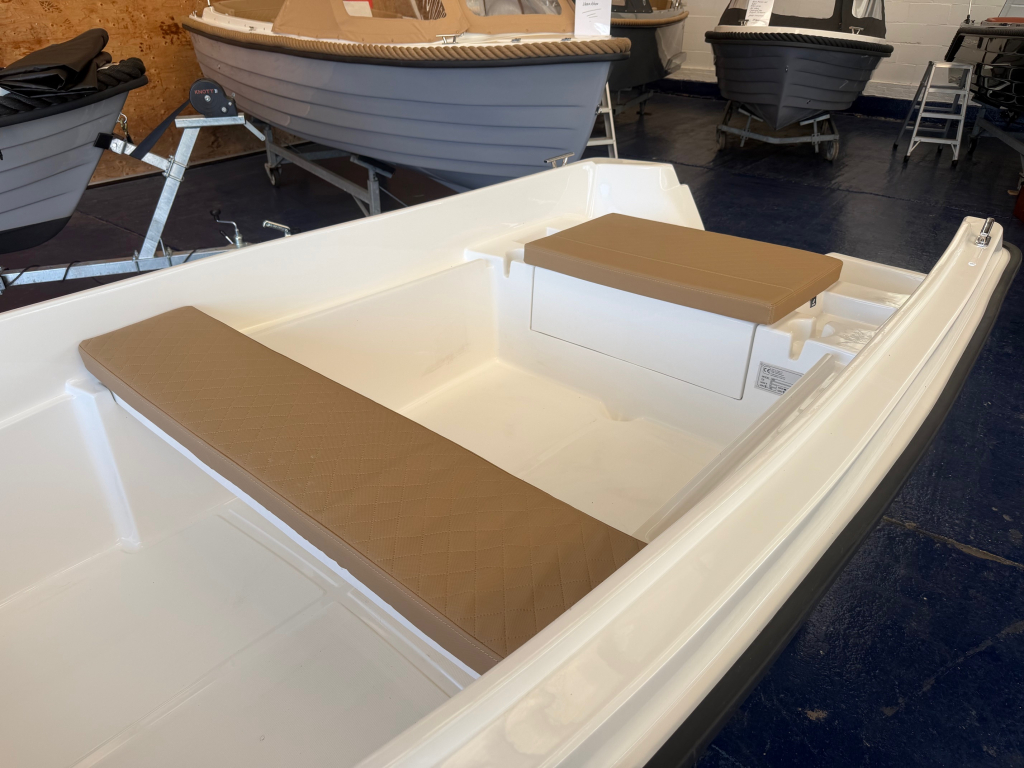 VERBOUWINGS OPRUIMING SHOWROOM * — foto 7 van 10