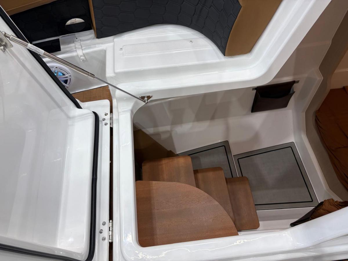 Jeanneau TH33 Twin-Hull — foto 20 van 29