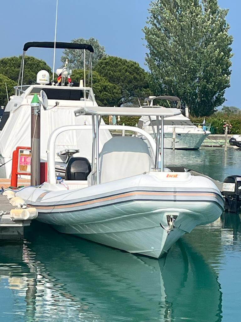 BAT 880 Ultimate - T -TOP - BluYachting — foto 7 van 12