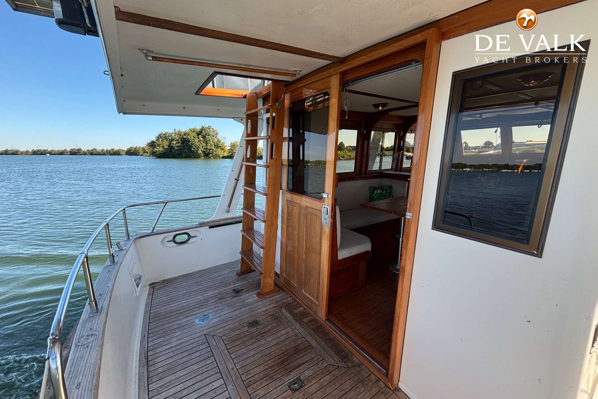 CHUNG HWA BOAT BUILDING TRAWLER 36 SEA SEDAN — foto 21 van 41