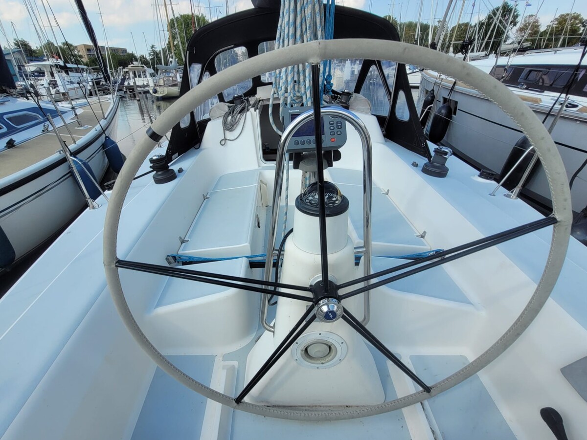 J Boats J105 — foto 20 van 39
