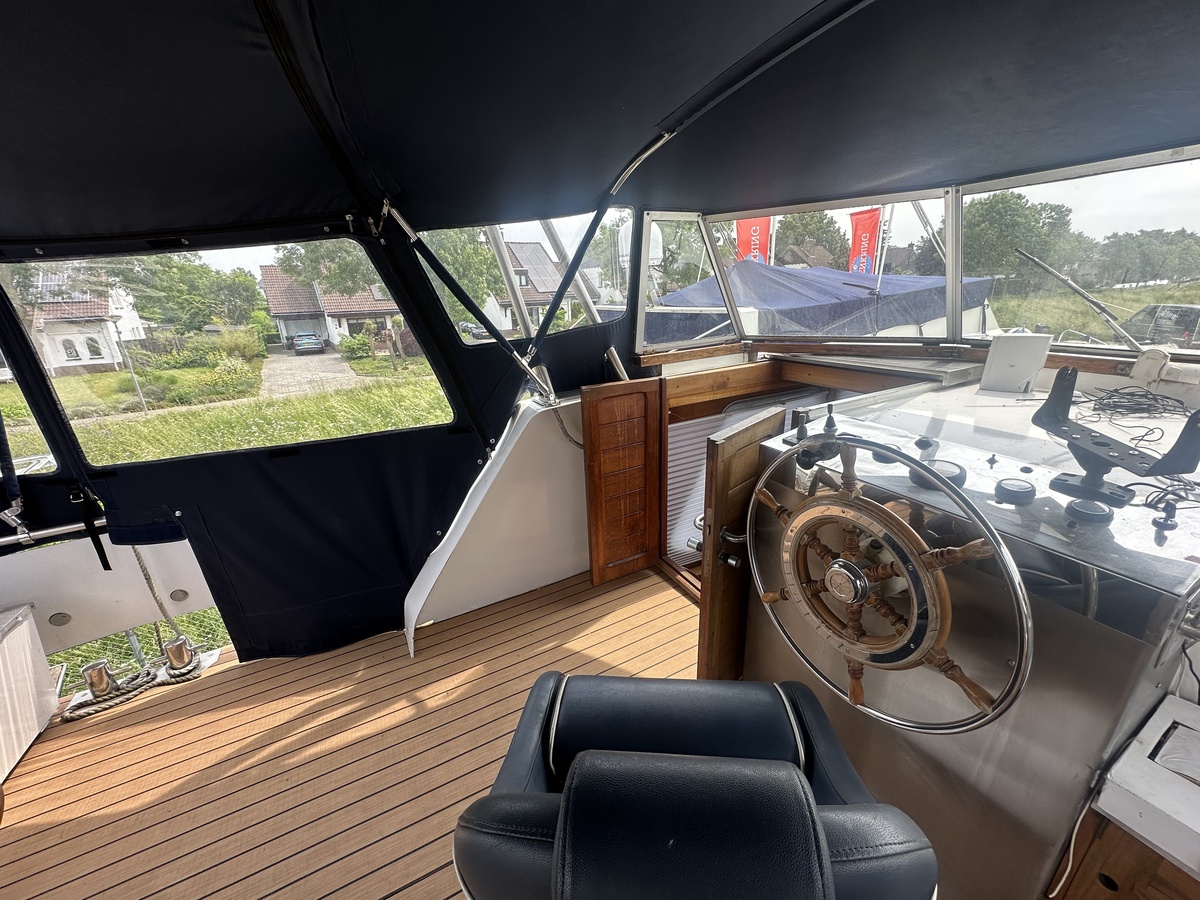 Motorjacht GSAK — foto 6 van 47