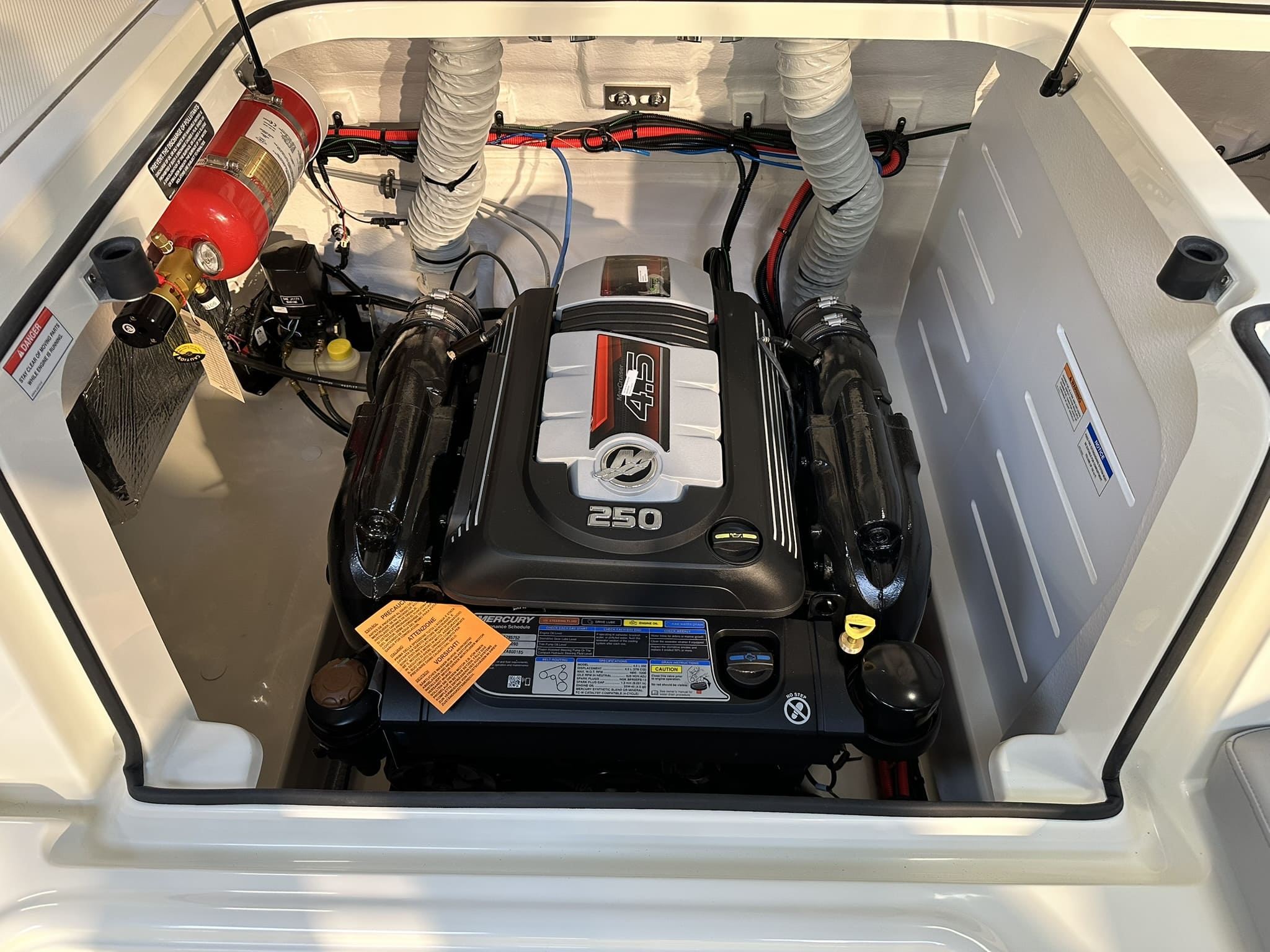 Bayliner VR6 Bowrider — foto 26 van 29