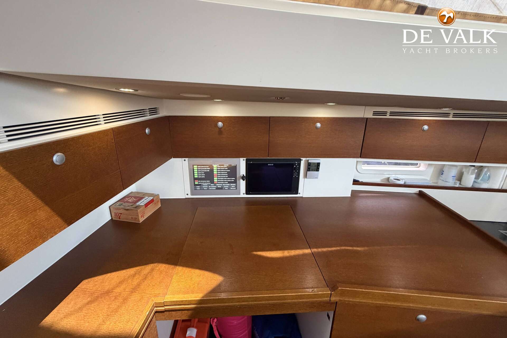 Simonis Voogd Guardian 60 — foto 27 van 42