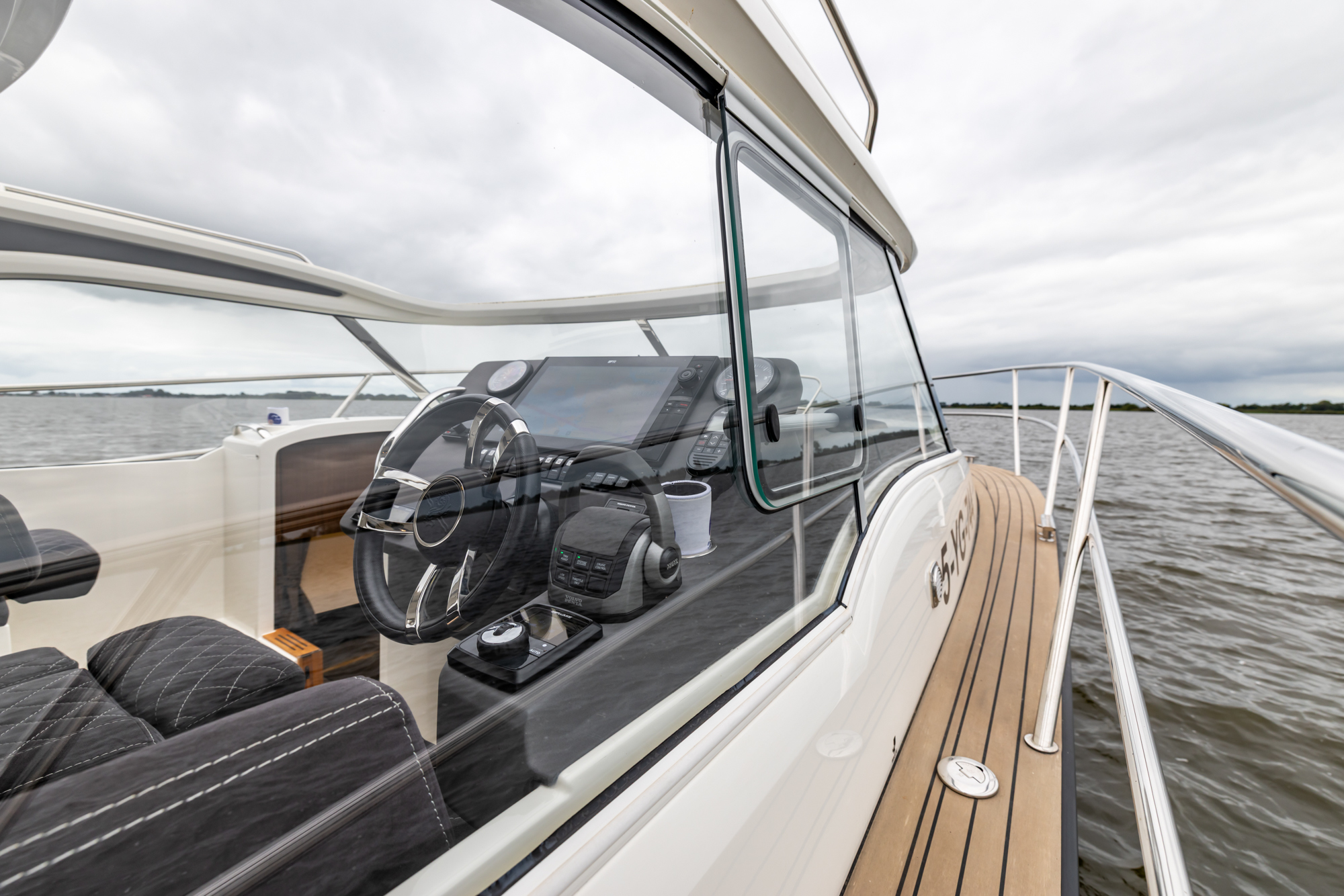 Marex 310 Sun Cruiser — foto 26 van 102