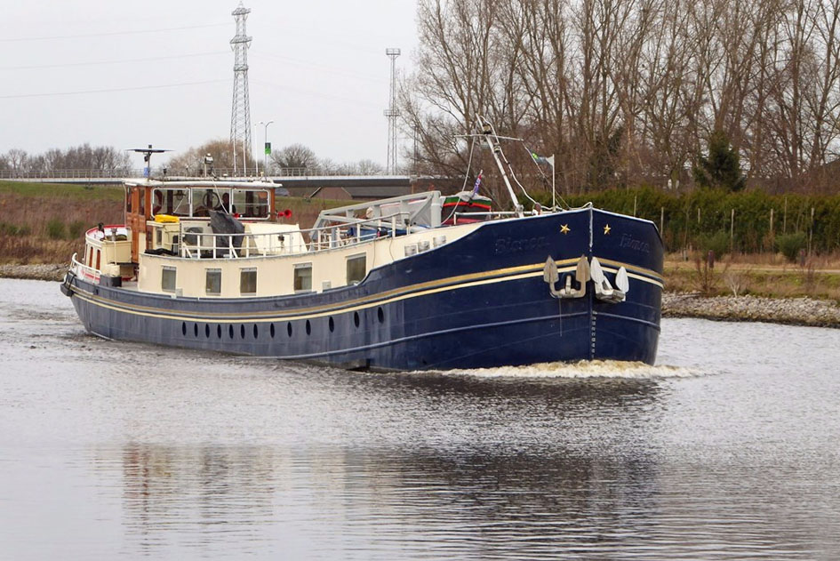 Luxe Motor 36.72, CBB Rijn — foto 8 van 92