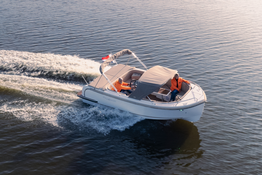 Lago Amore 633 Tender — foto 4 van 18