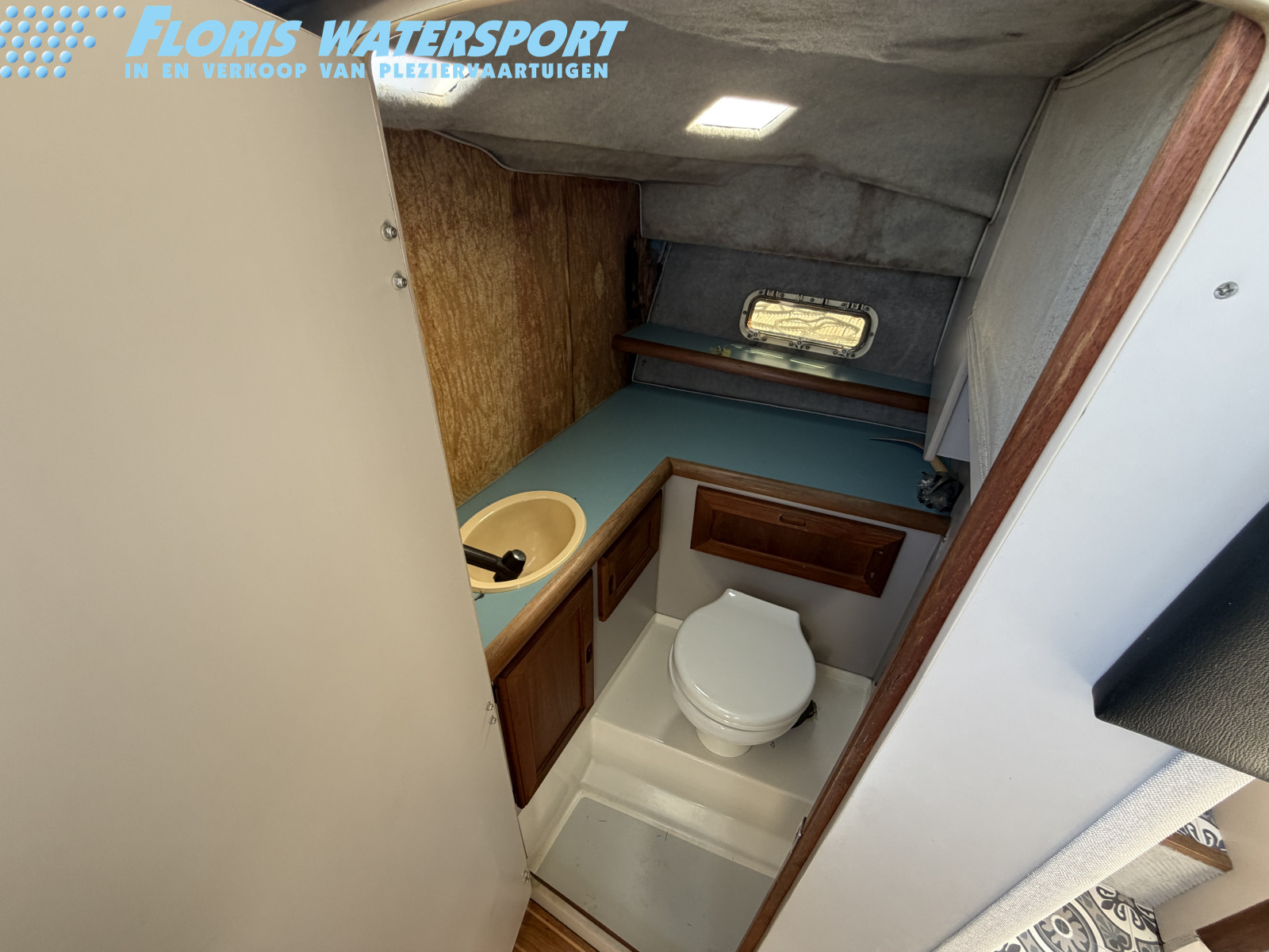 Bayliner 2858 Fly — foto 14 van 18