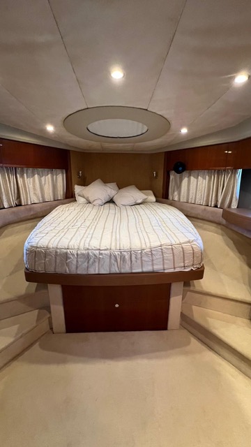Princess V 53 - BluYachting — foto 9 van 12