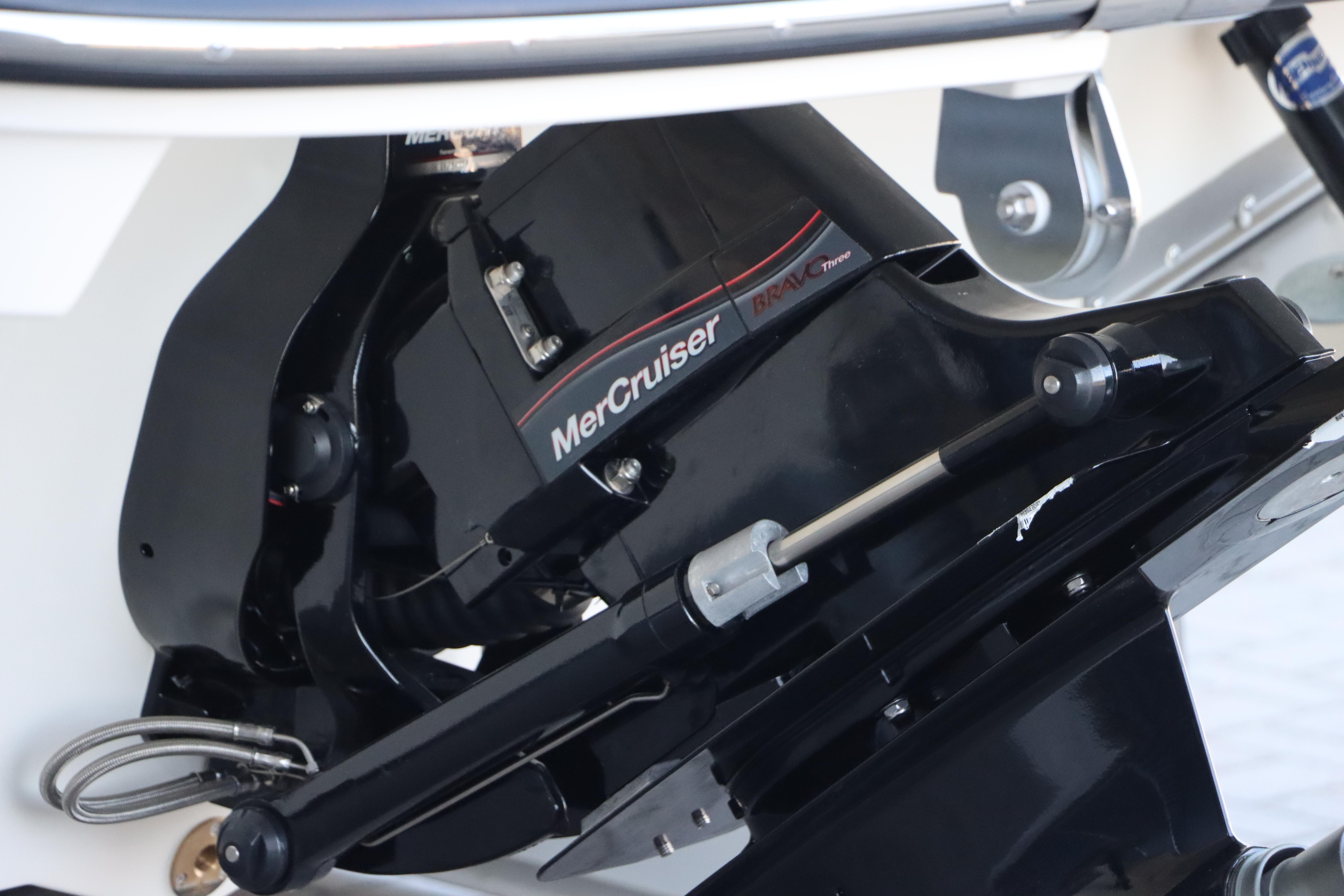 Sea Ray SLX 250 — foto 27 van 39