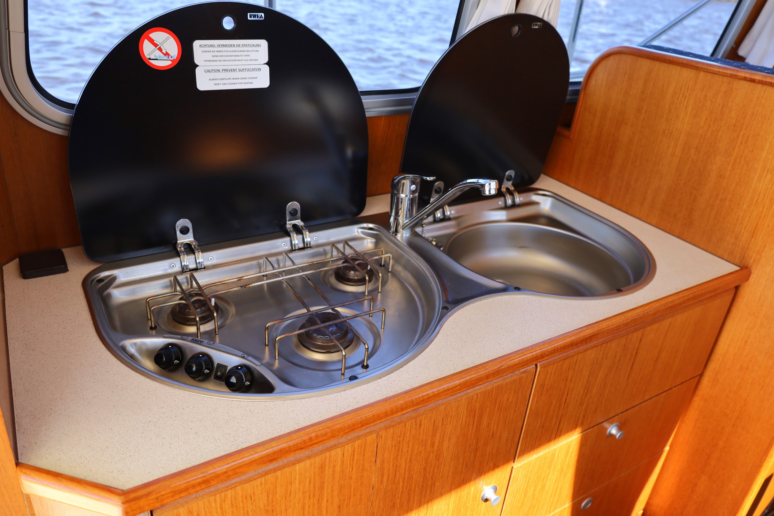 Cantia 28 Cabin Cruiser — foto 23 van 32